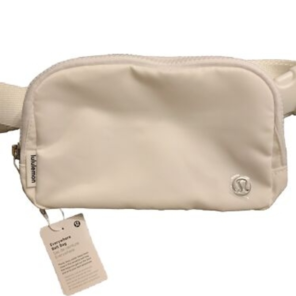 lululemon athletica Cream Everywhere Belt Bag